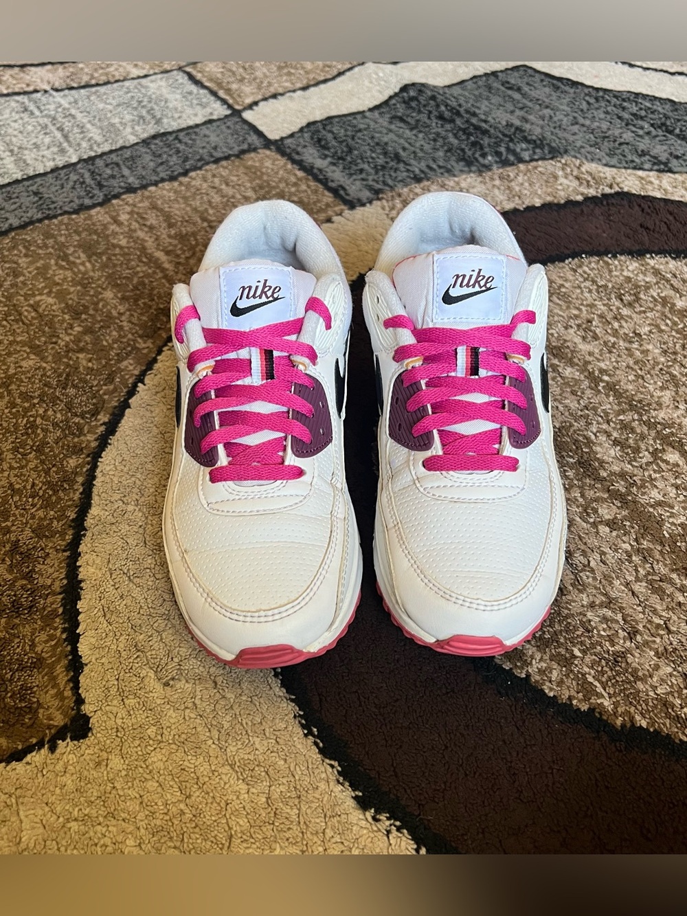 Nike WMNS Air Max 90 'White Dark Beetroot Size 7 - Picture 3 of 8